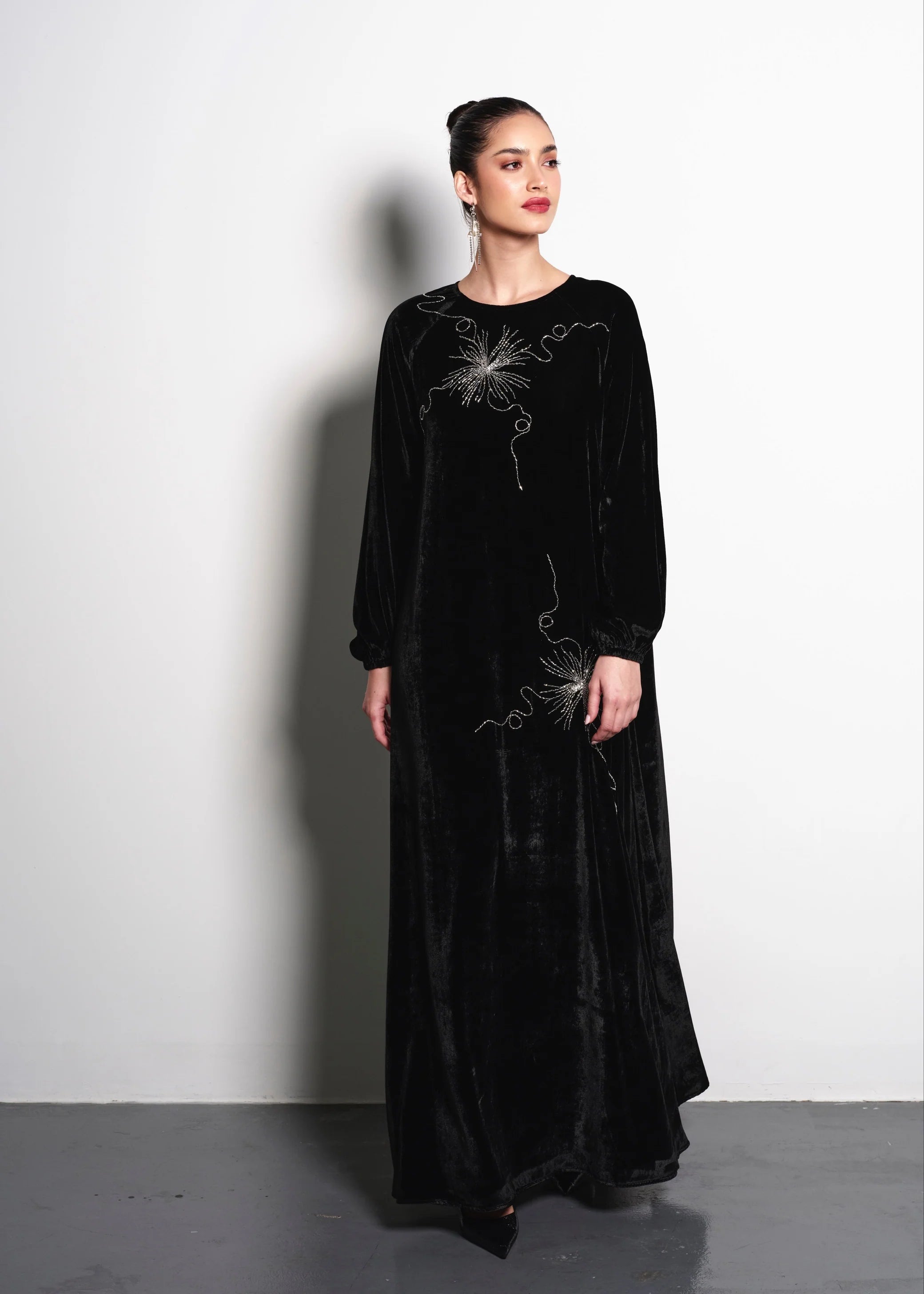 JAMILA VELVET DRESS 2025-2026
