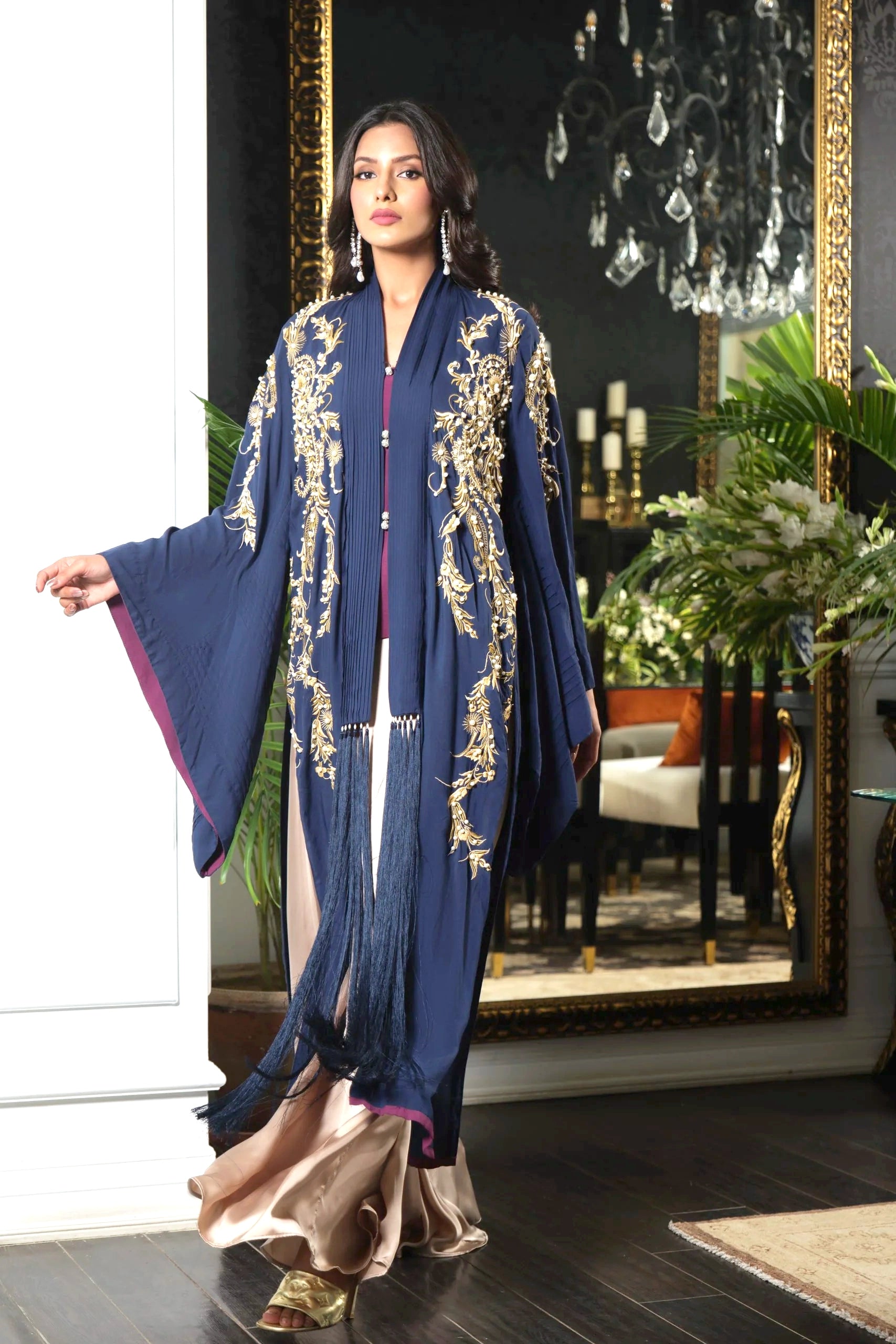 Mehwar Abaya