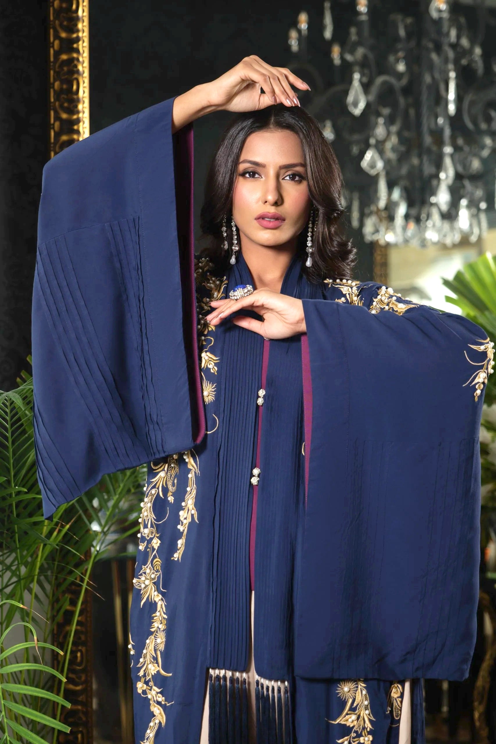 Mehwar Abaya